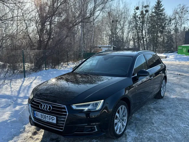 Audi A4 - фото 2