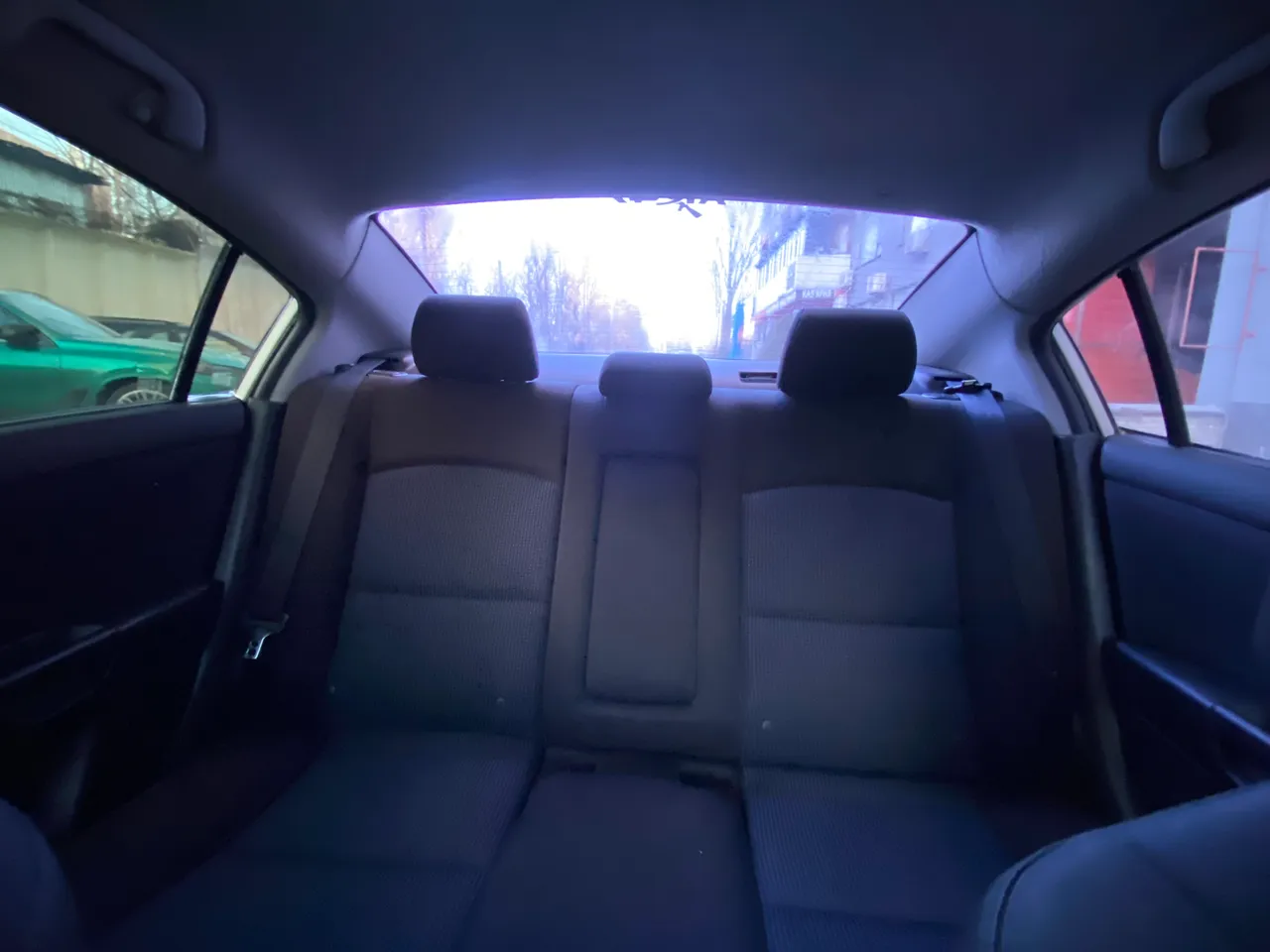 Mazda 3 - фото 6