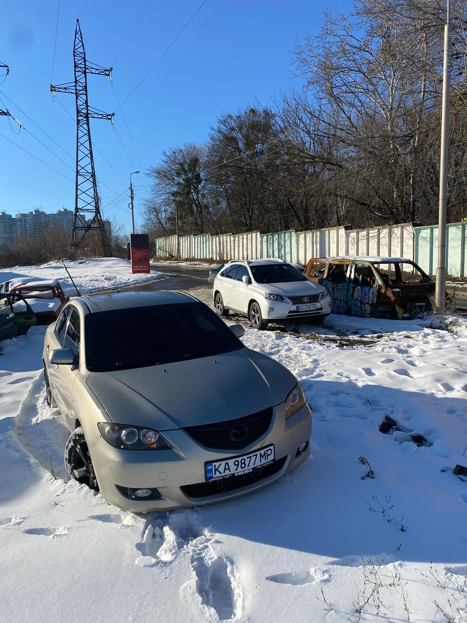 Mazda 3 - фото 8