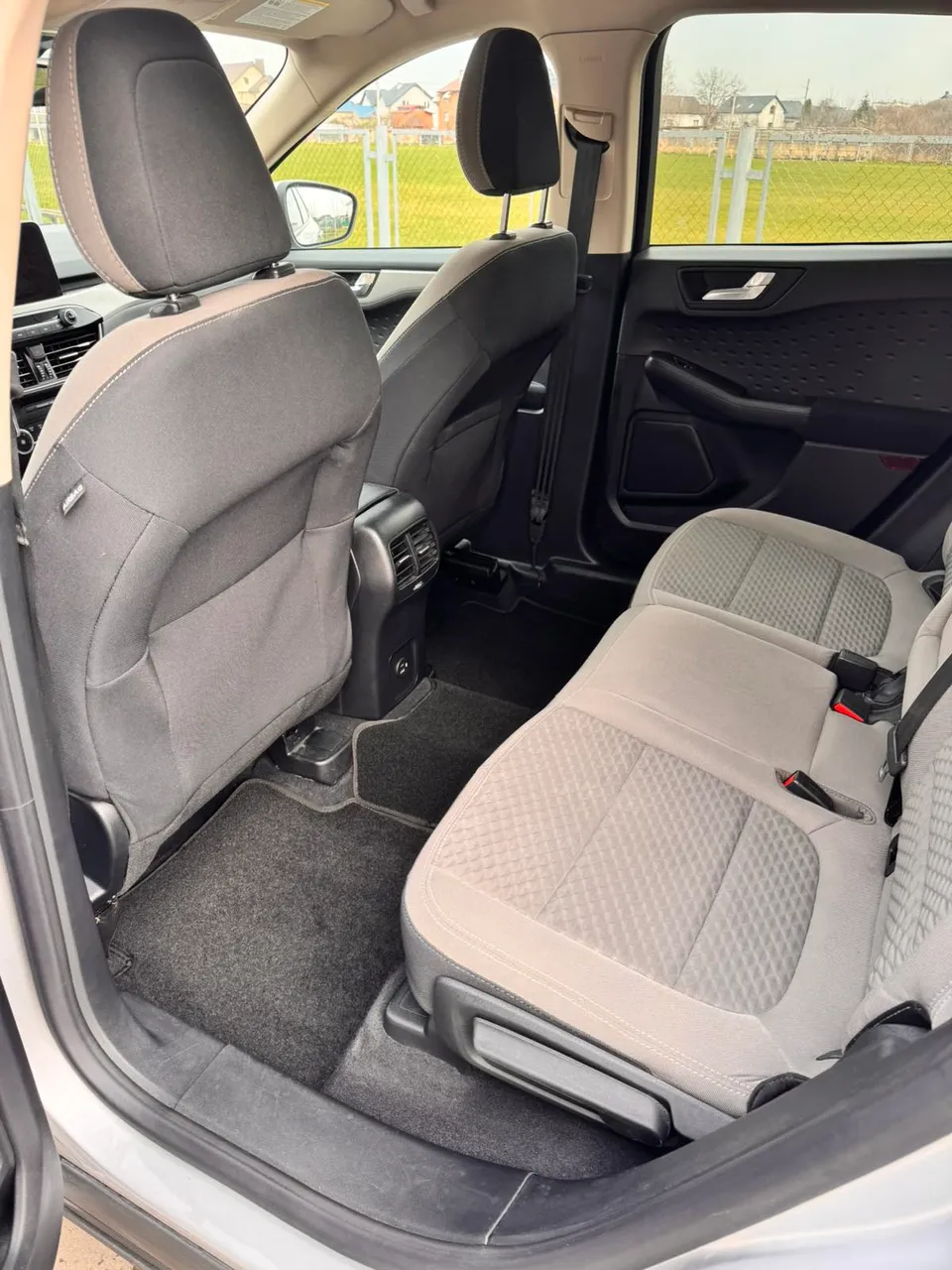 Ford Escape - фото 13