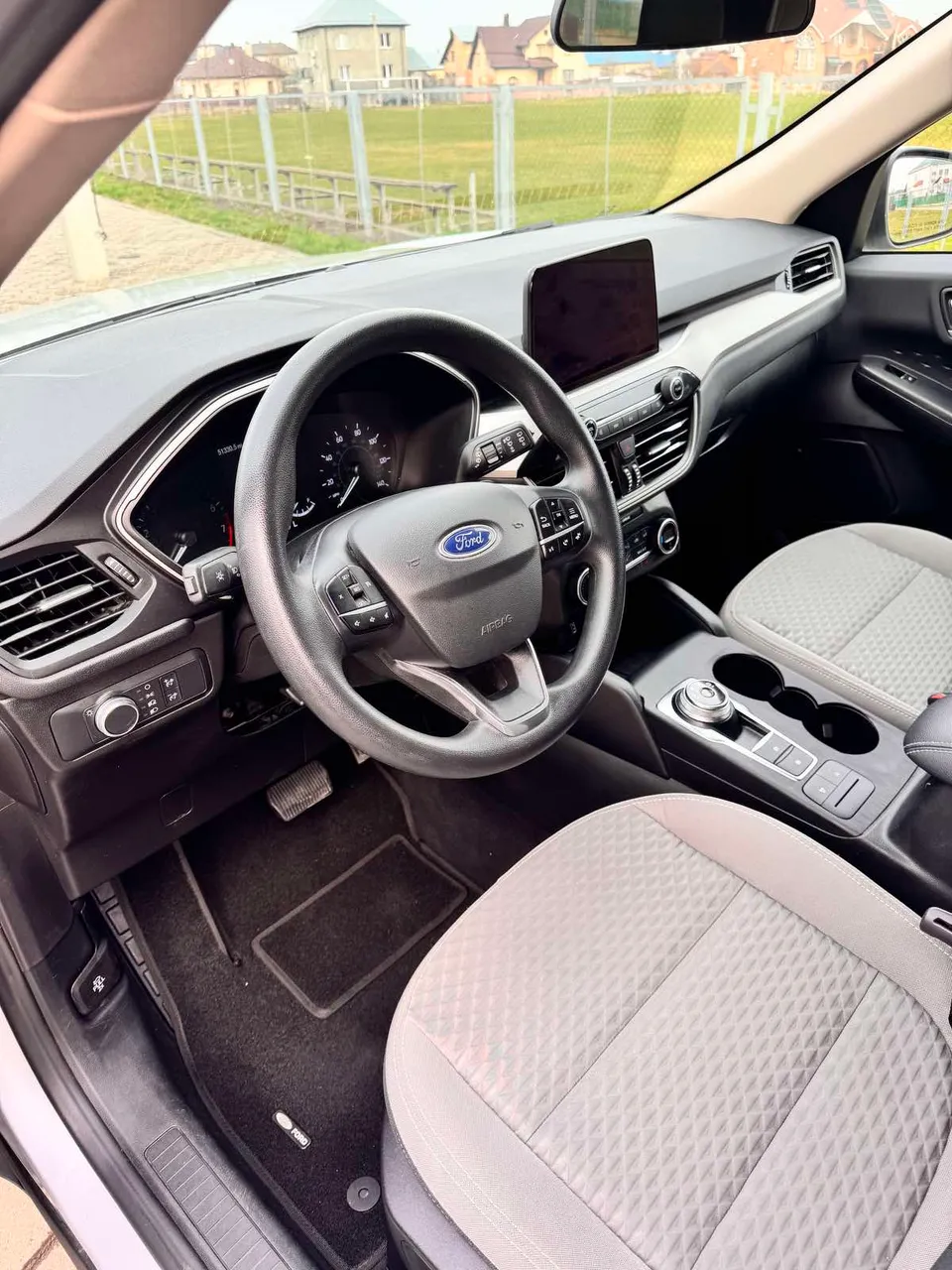 Ford Escape - фото 11