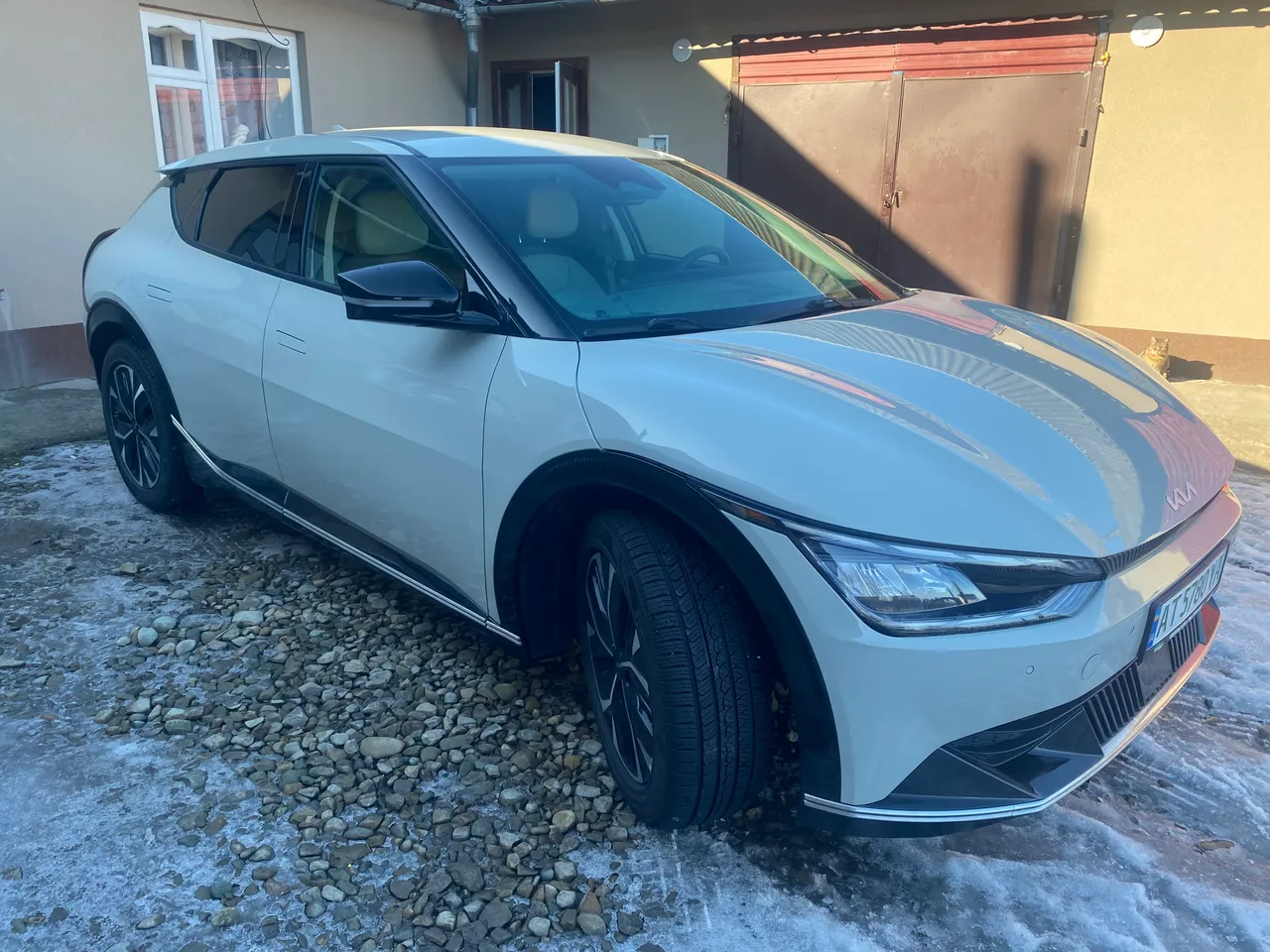 Kia EV6 - фото 2