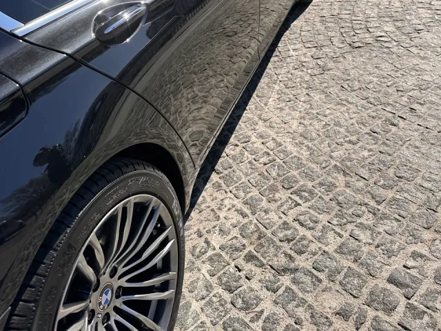 BMW 7 серії - фото 2