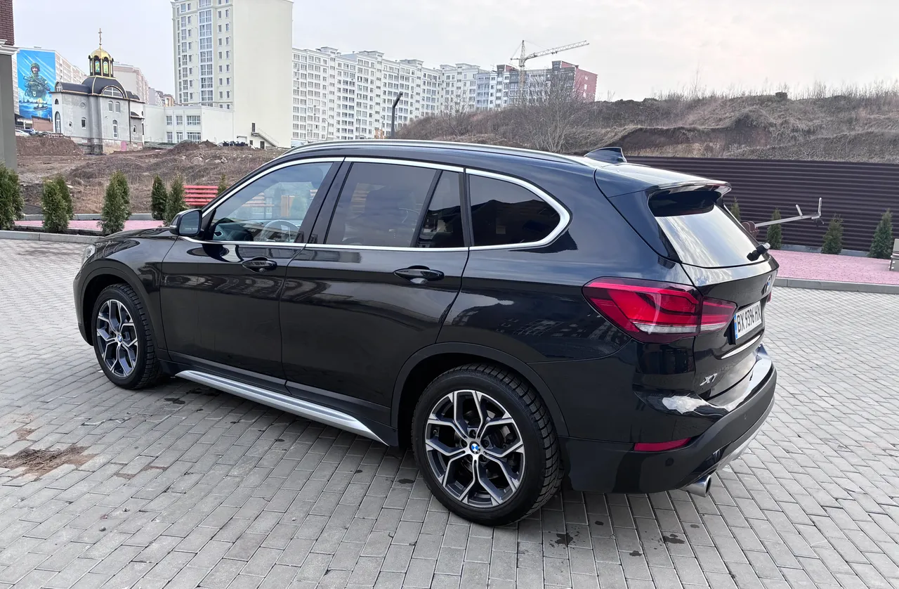BMW X1 - фото 6