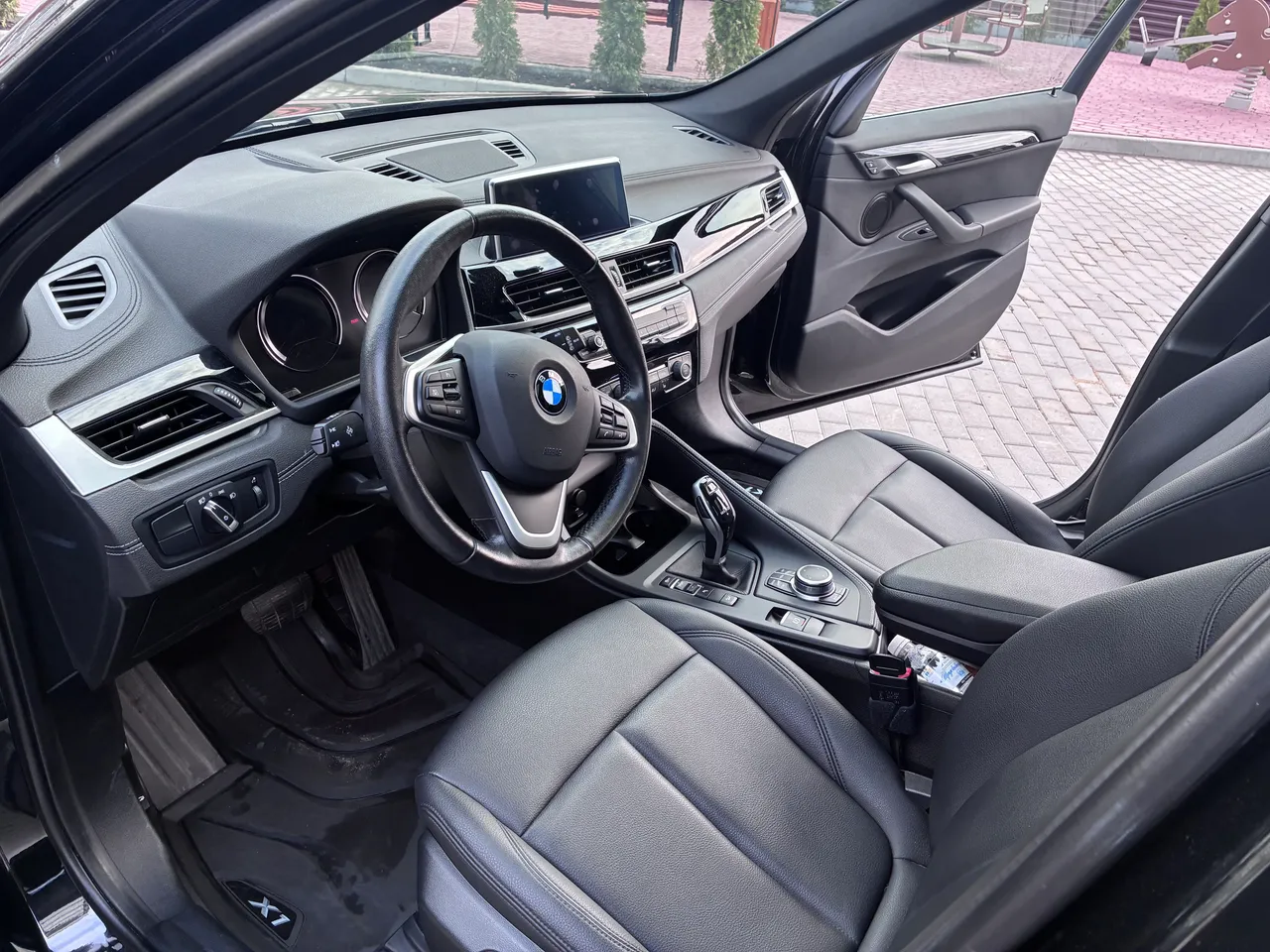 BMW X1 - фото 10