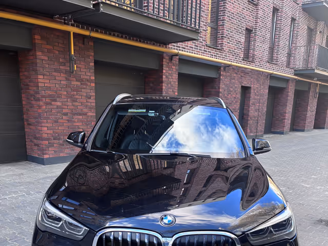 BMW X1 - фото 2