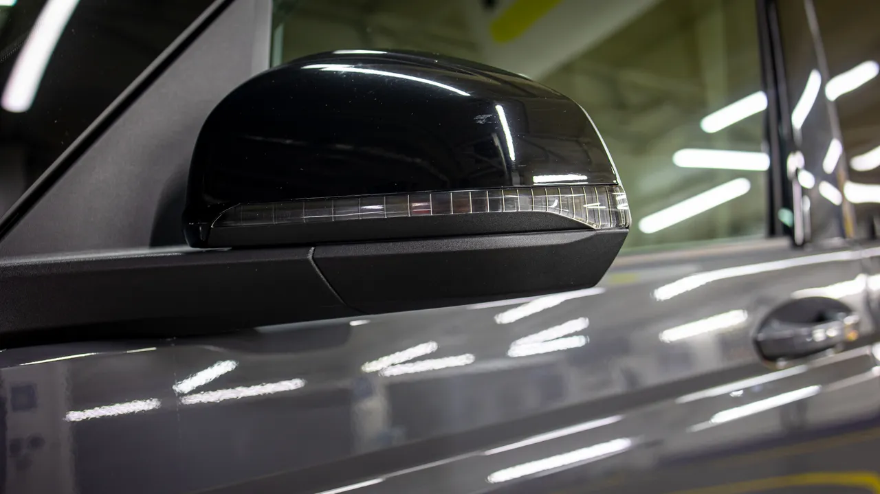 Volkswagen Multivan - фото 33