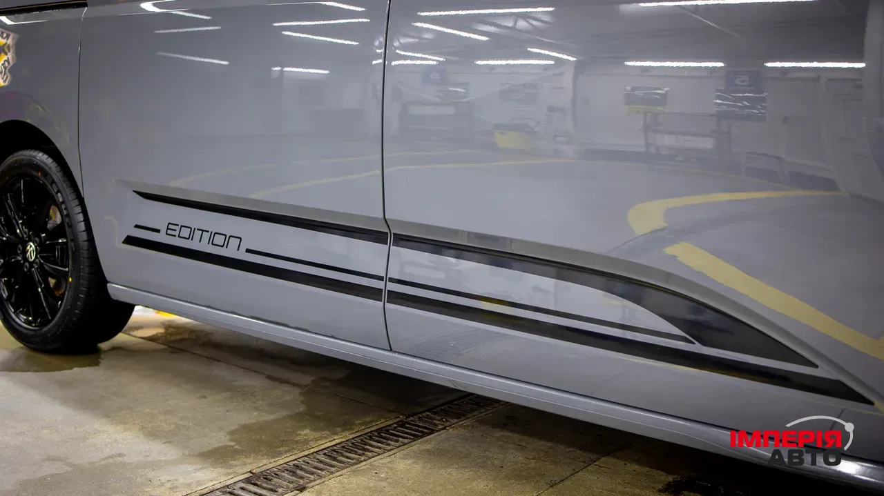 Volkswagen Multivan - фото 42