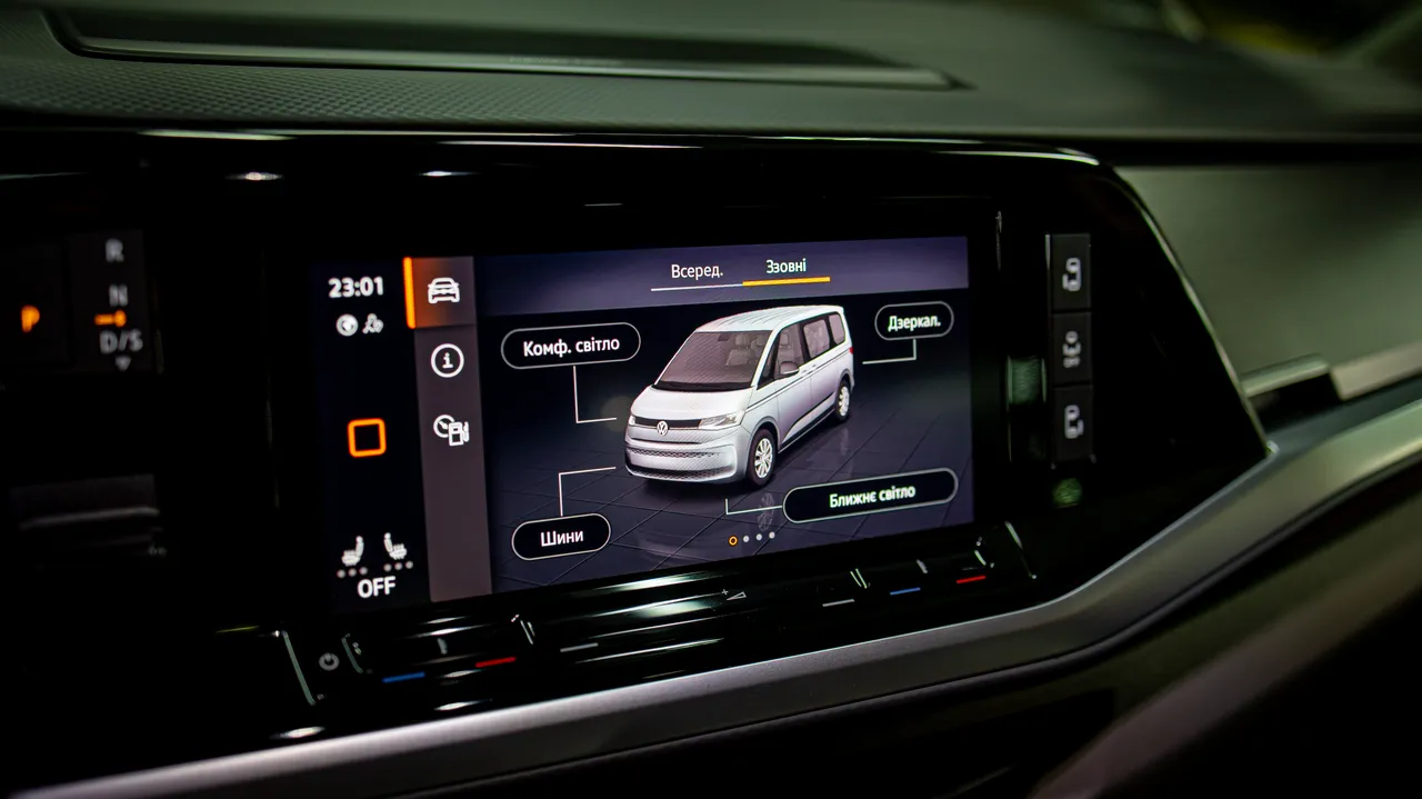 Volkswagen Multivan - фото 84