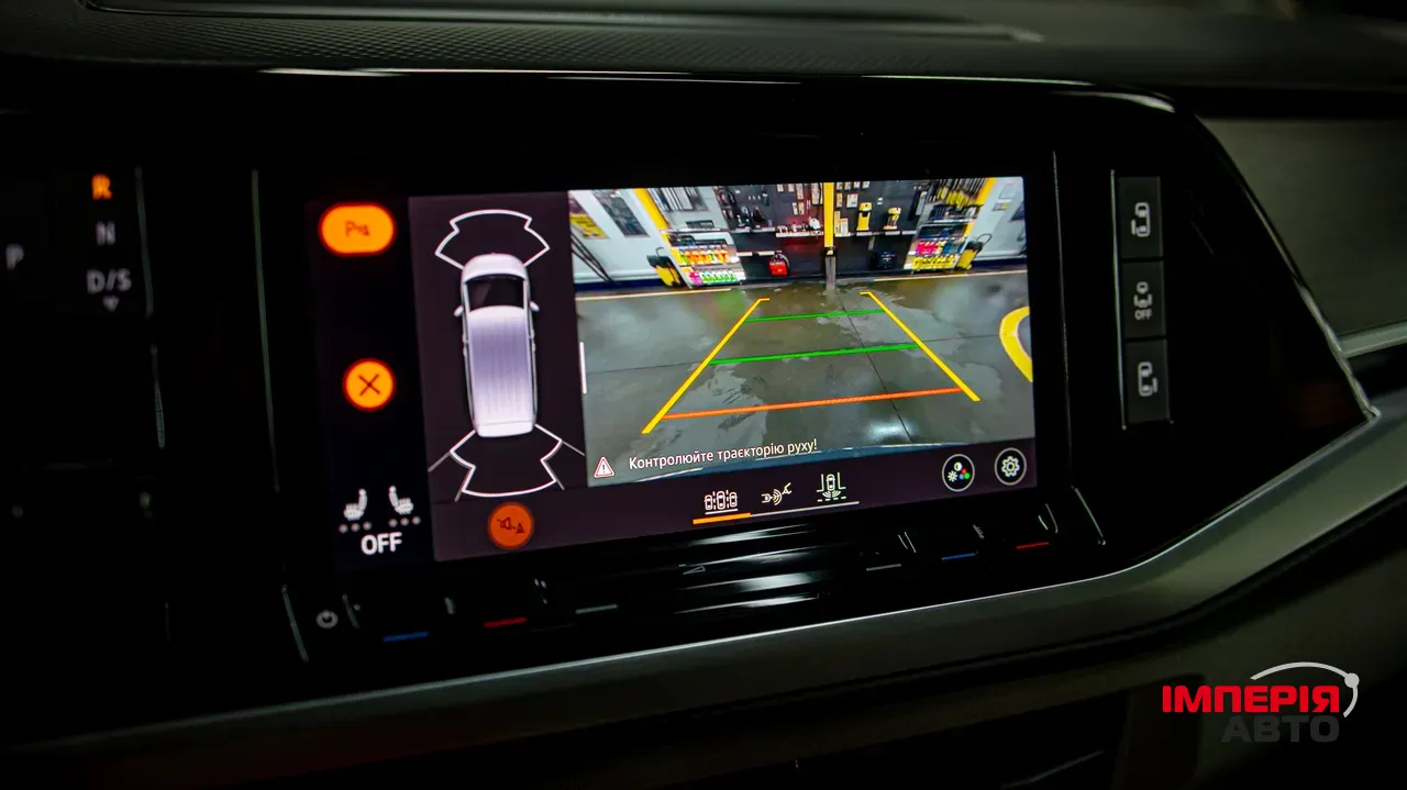 Volkswagen Multivan - фото 65