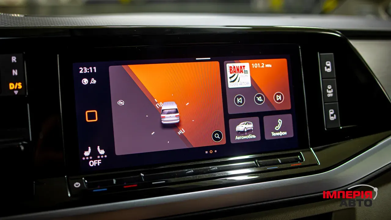 Volkswagen Multivan - фото 54