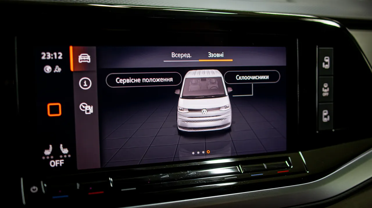 Volkswagen Multivan - фото 49