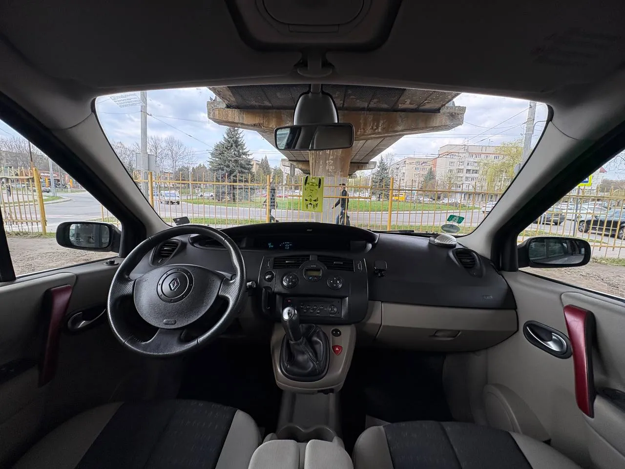 Renault Megane - фото 7