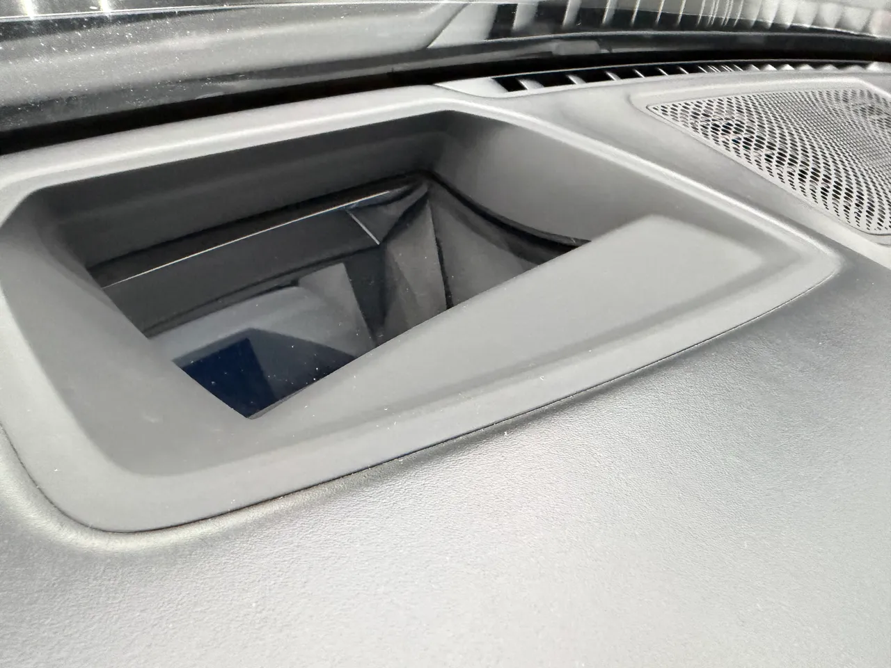 BMW 7 серії - фото 11