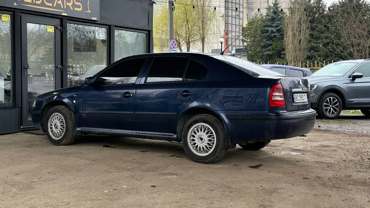 Skoda Octavia - фото 8
