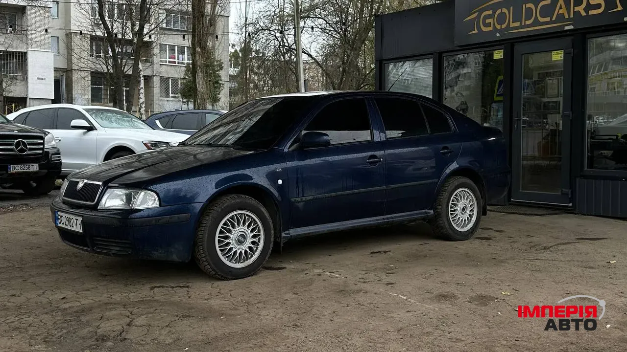 Skoda Octavia - фото 2