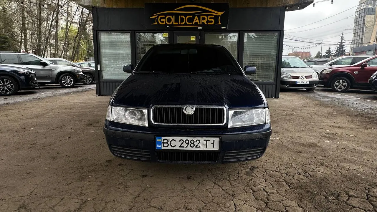 Skoda Octavia - фото 1