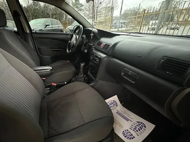 Skoda Octavia - фото 4