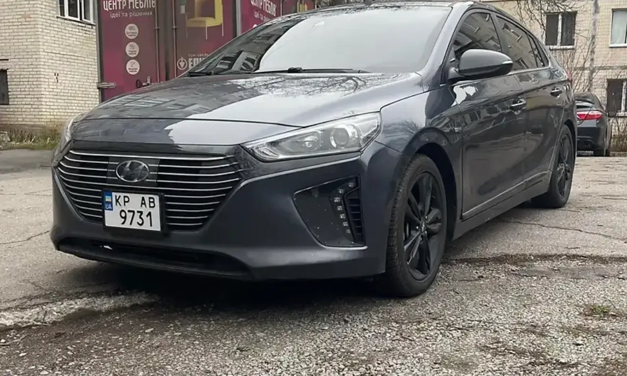 Hyundai IONIQ - фото 2