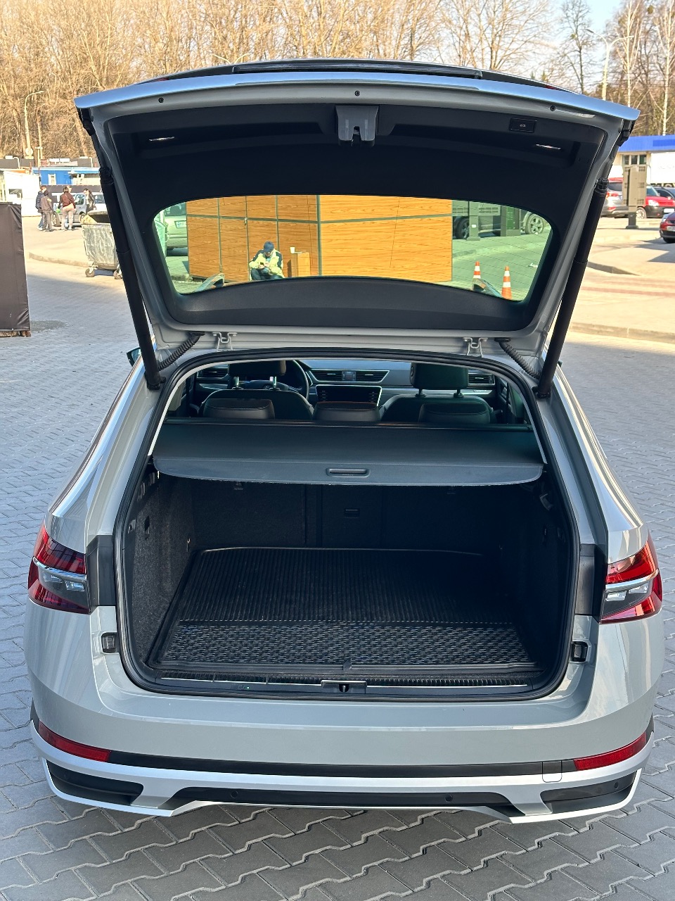 Skoda Superb - фото 16