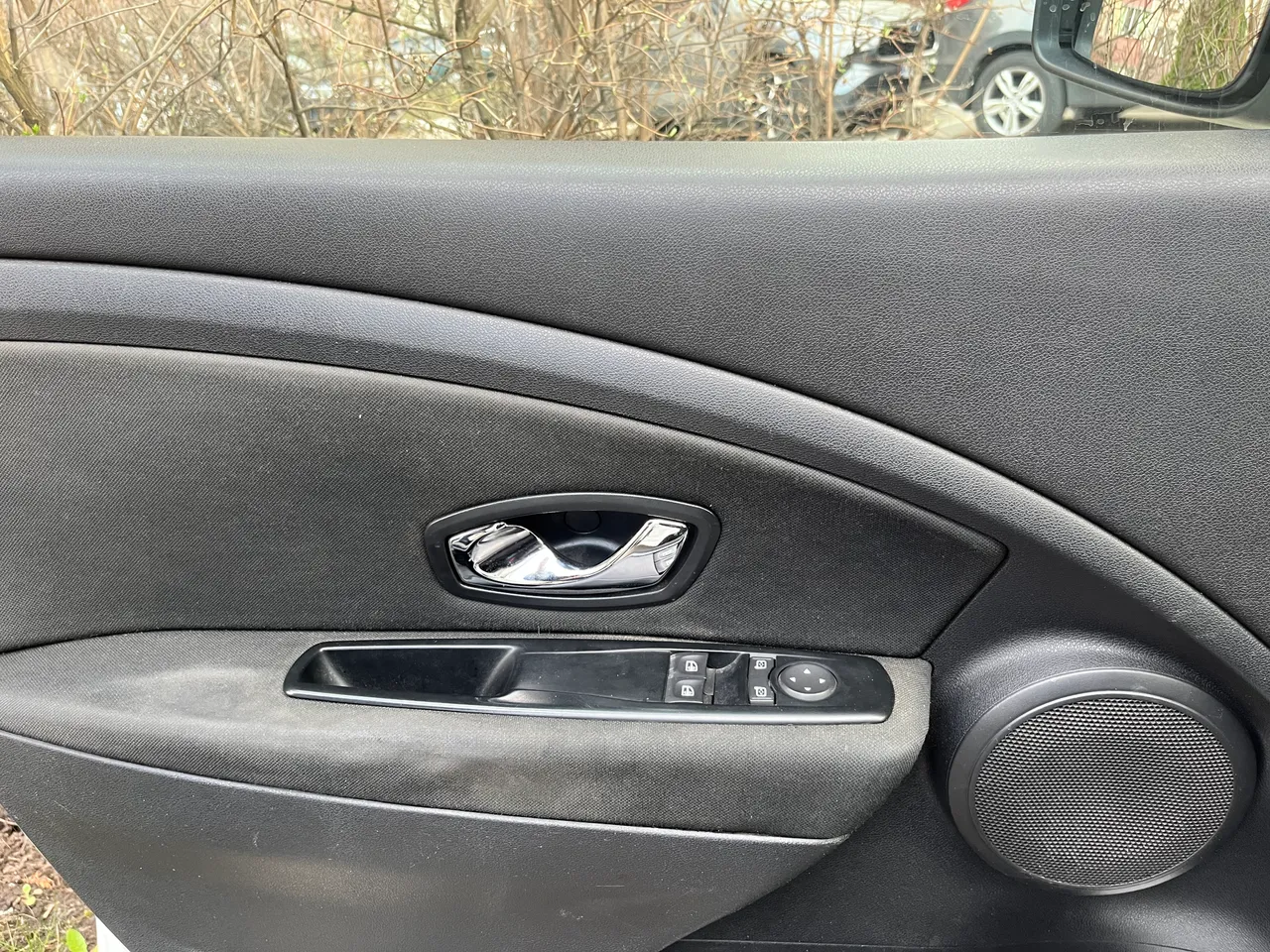 Renault Megane - фото 13