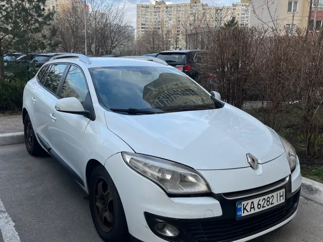 Renault Megane - фото 2