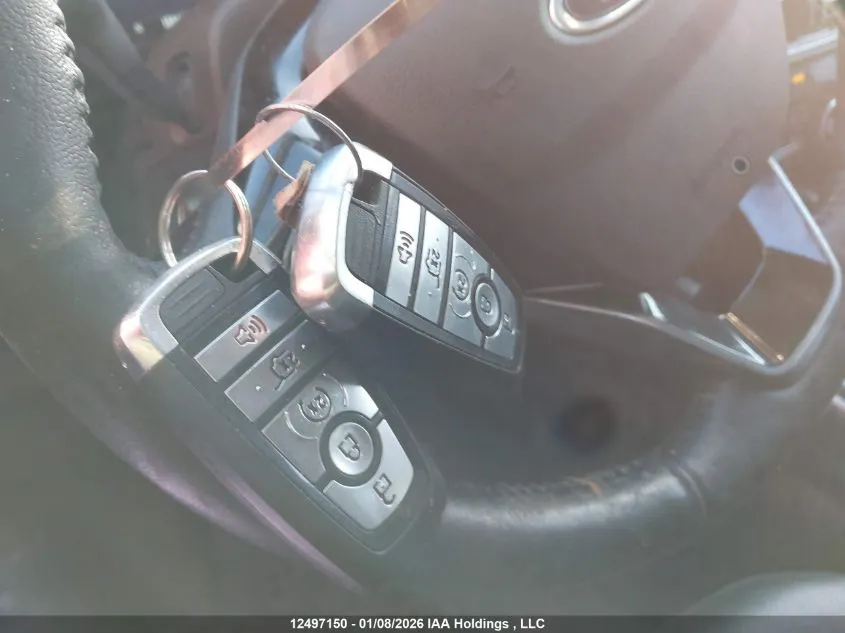 Ford Escape - фото 10