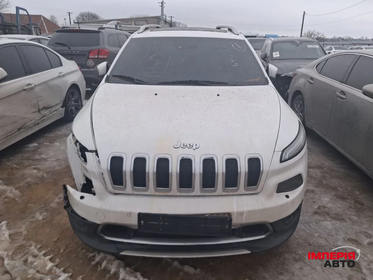 Jeep Cherokee - фото 2