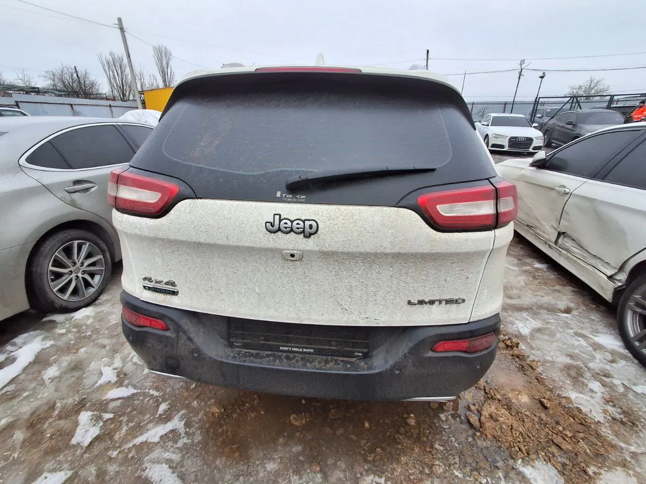 Jeep Cherokee - фото 5