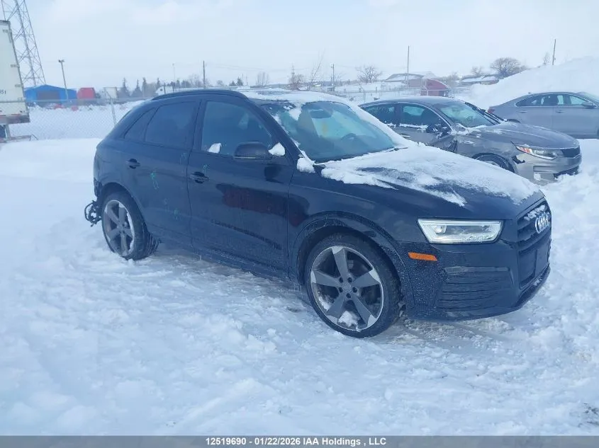 Audi Q3 - фото 16