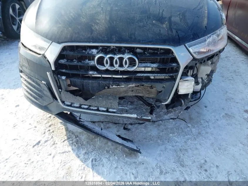 Audi Q3 - фото 7