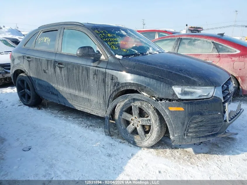 Audi Q3 - фото 12