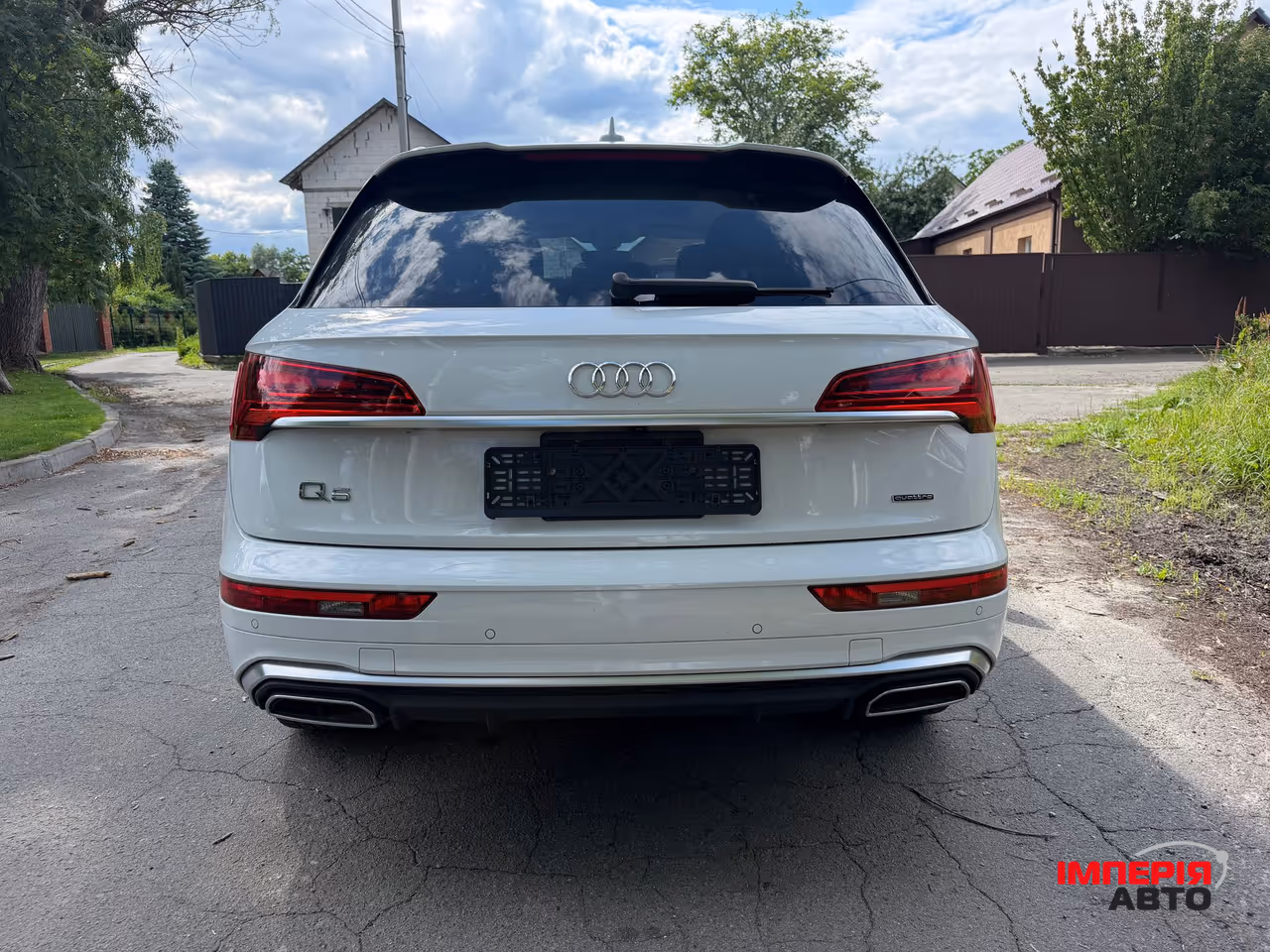 Audi Q5 - фото 6