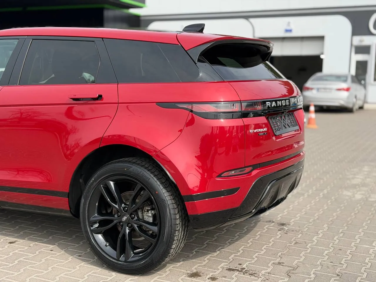 Land Rover Range Rover Evoque - фото 16