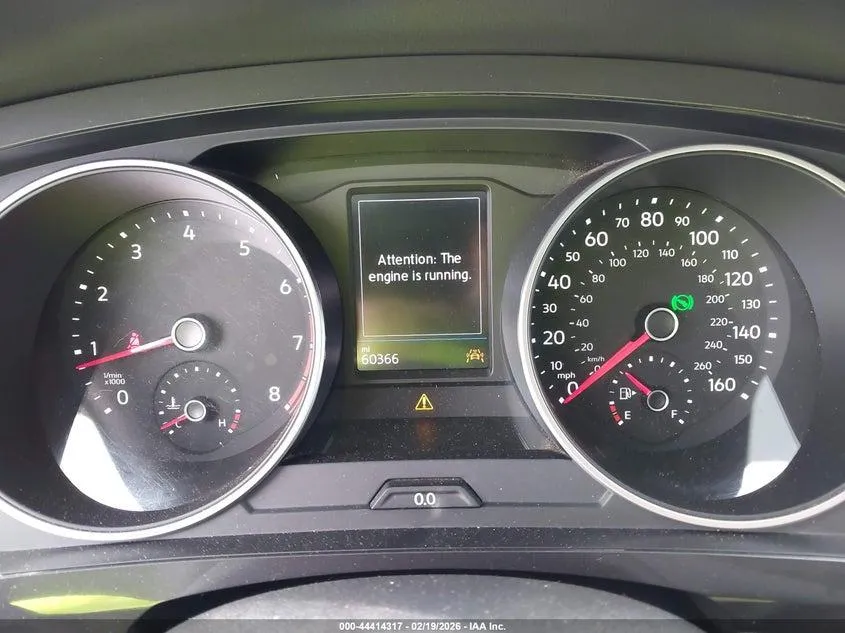 Volkswagen Tiguan - фото 6