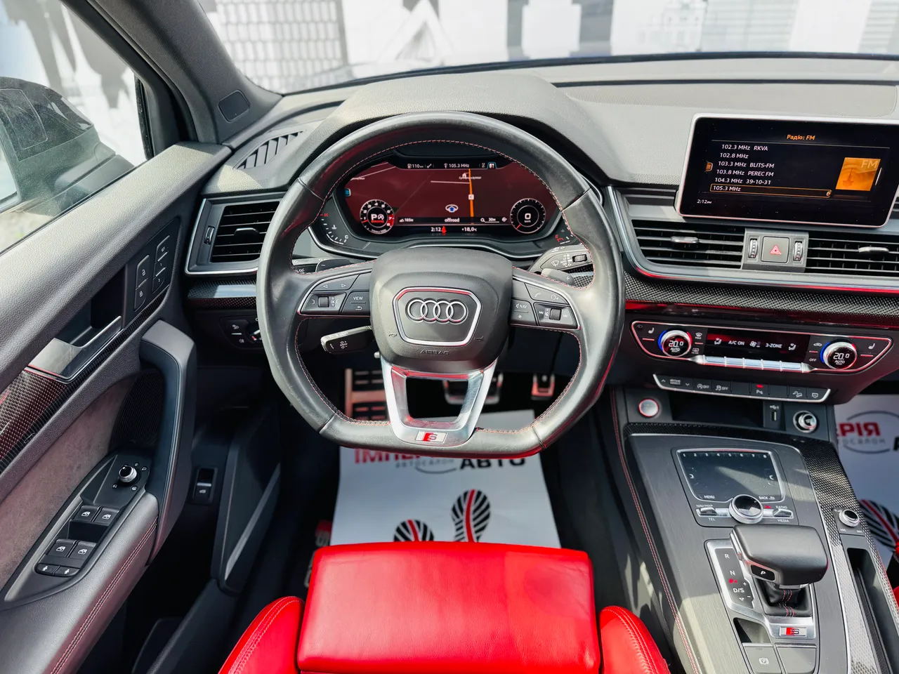 Audi SQ5 - фото 10