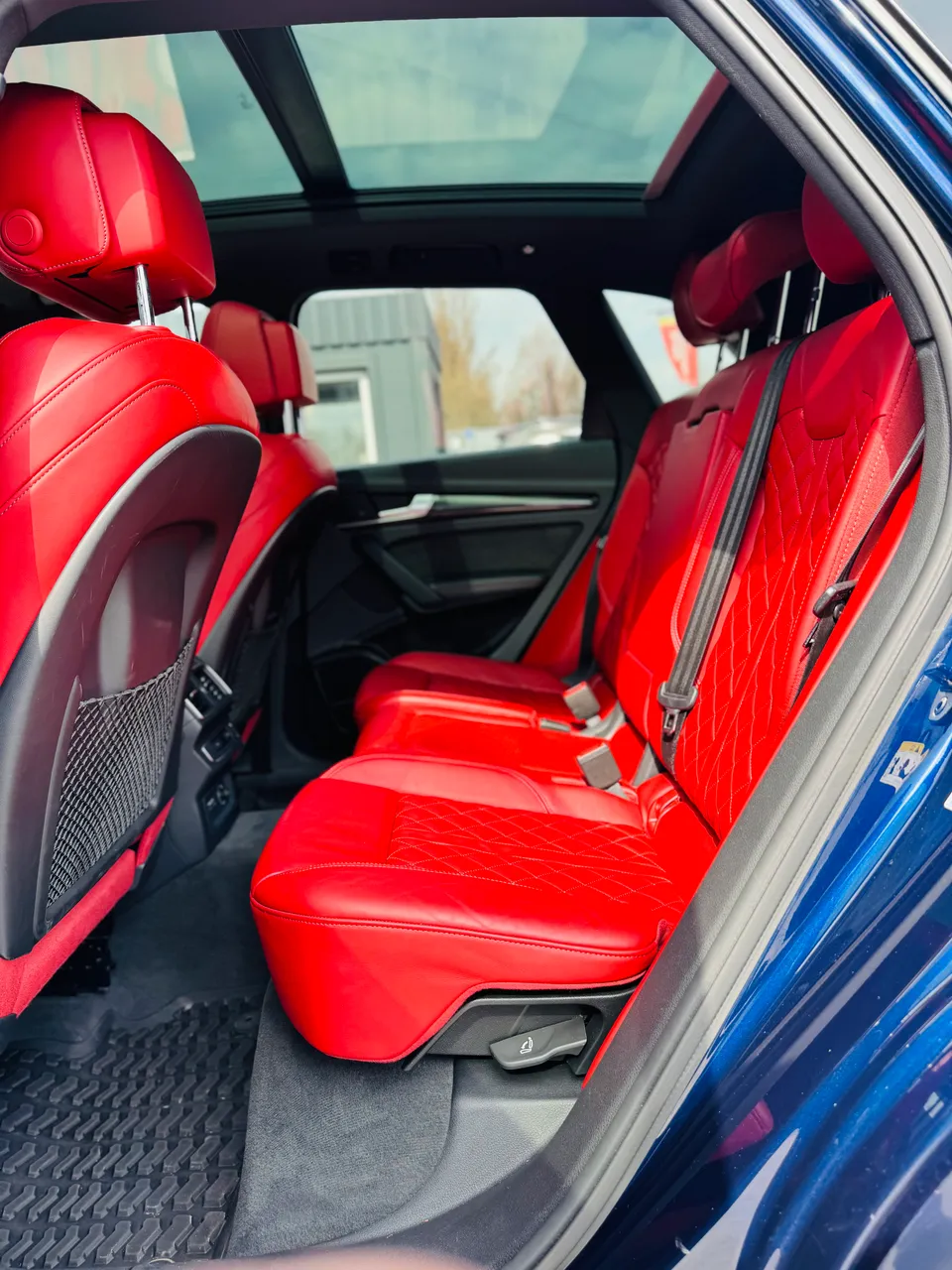 Audi SQ5 - фото 8