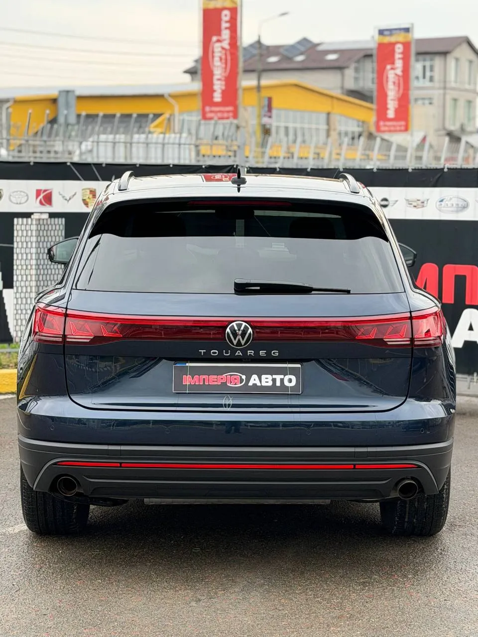 Volkswagen Touareg - фото 4