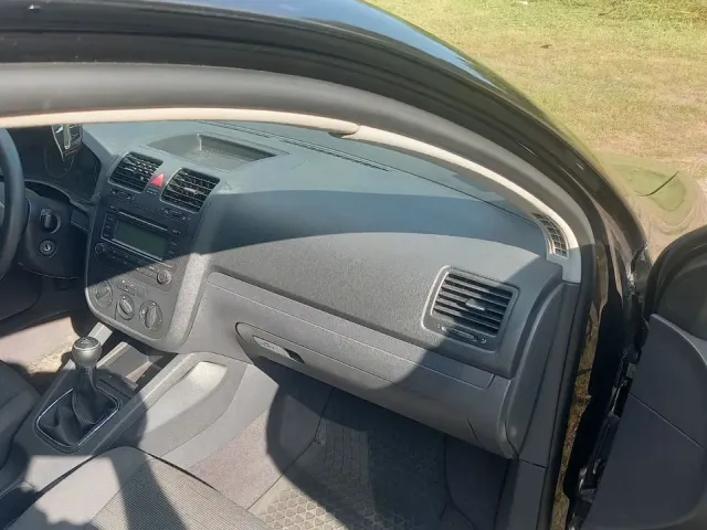 Volkswagen Golf - фото 5