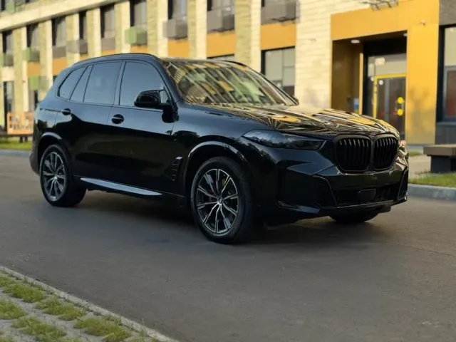 BMW X5 - фото 2