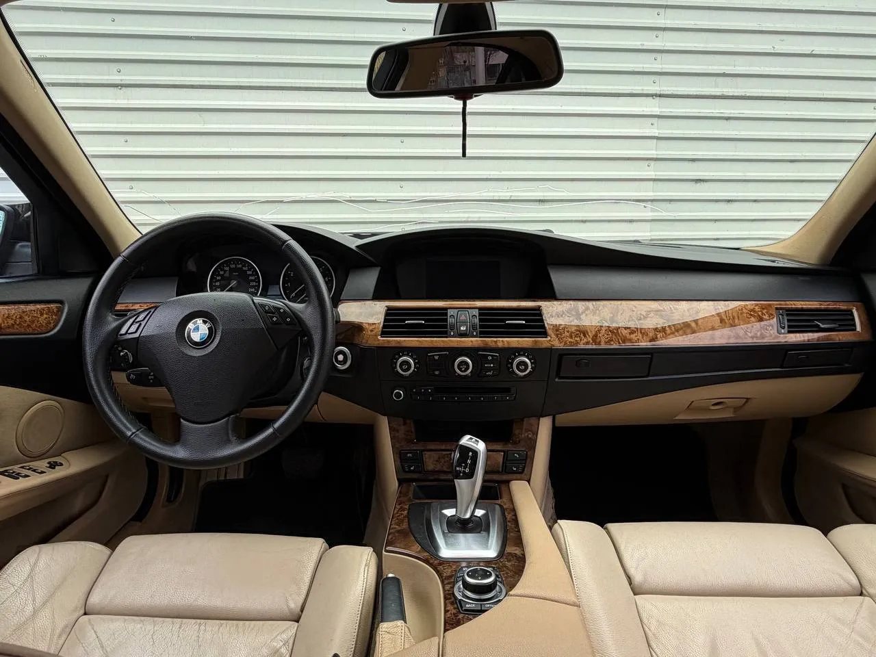 BMW 5 серії - фото 23