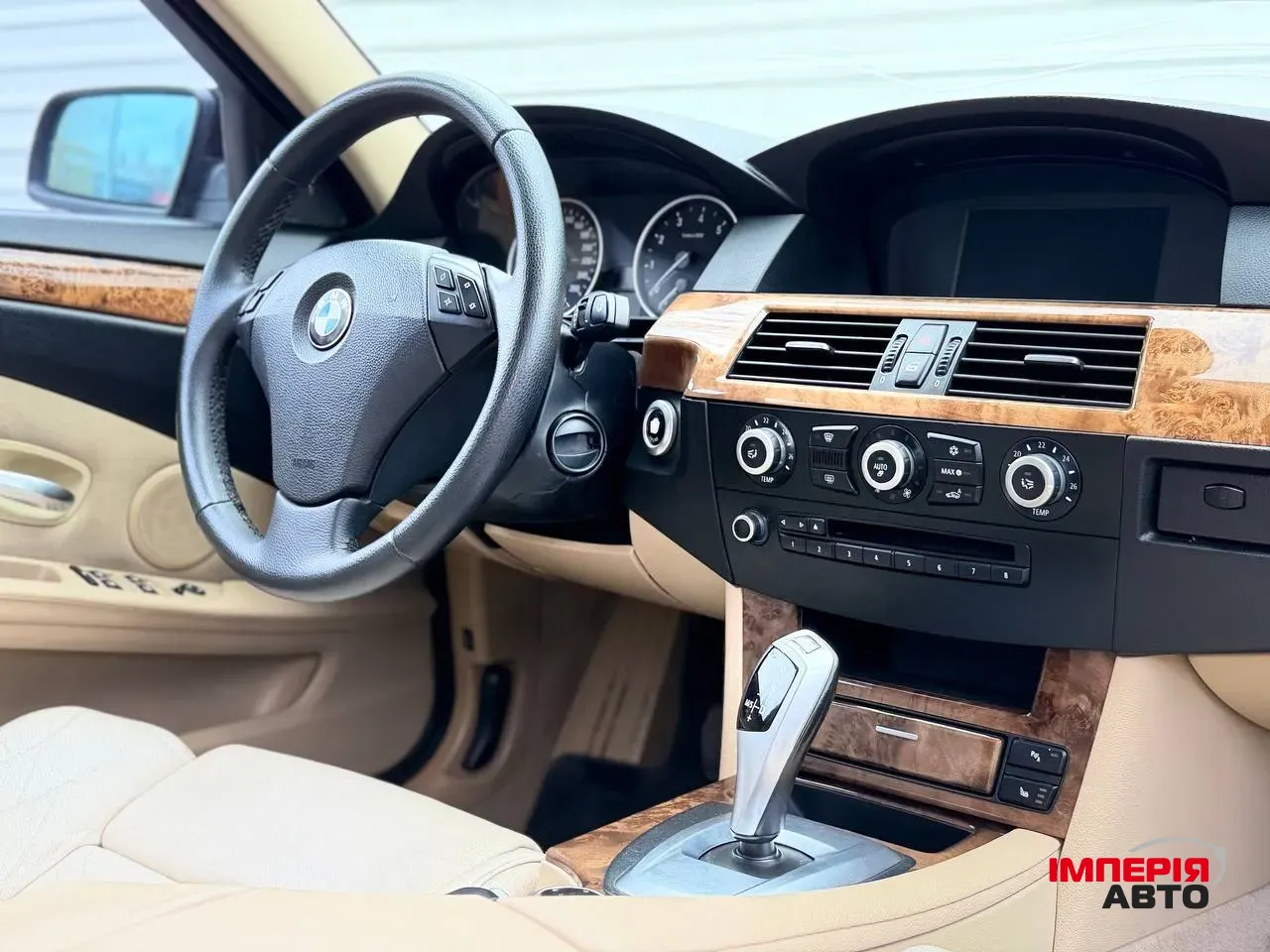 BMW 5 серії - фото 17