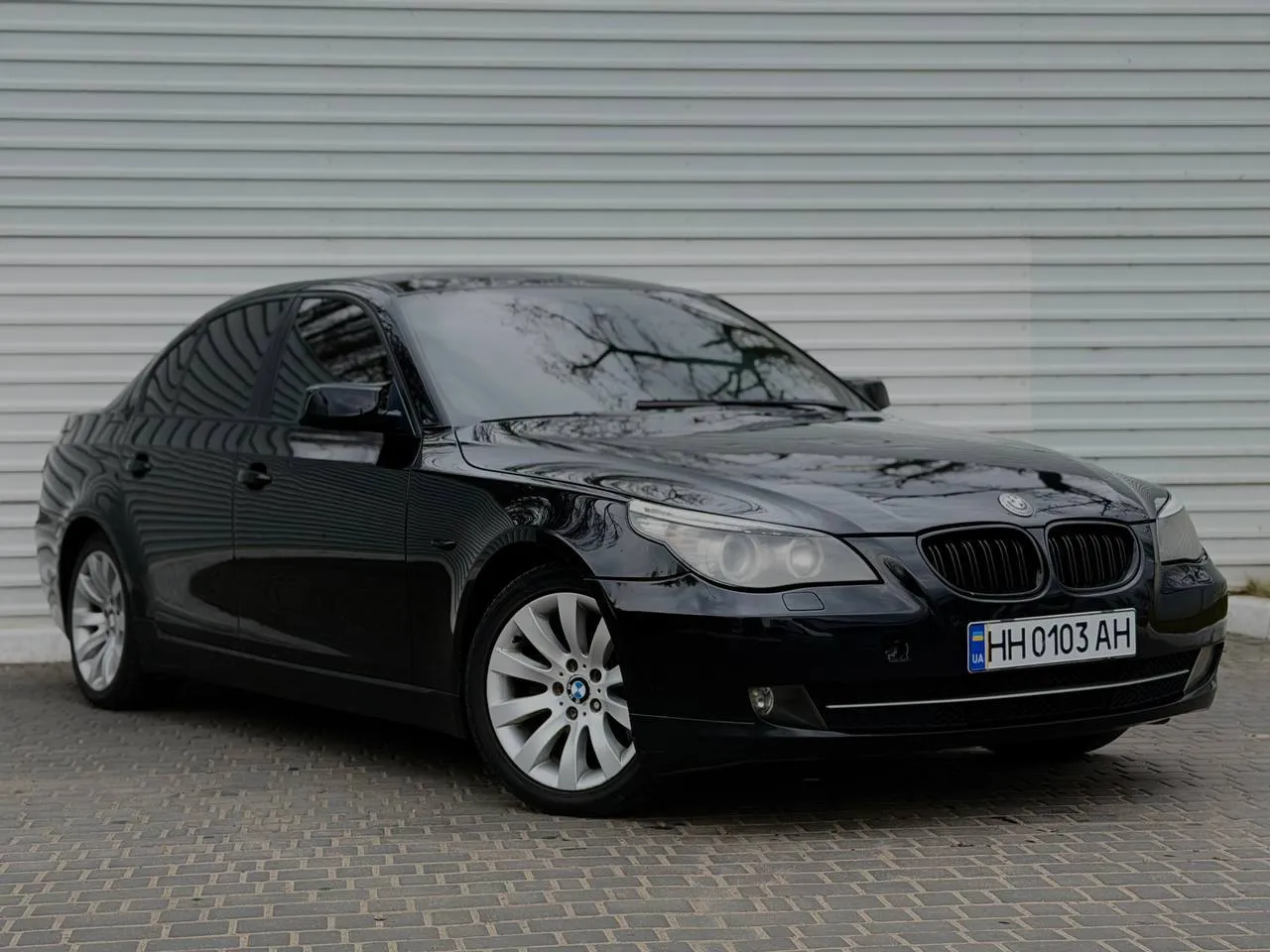 BMW 5 серії - фото 2