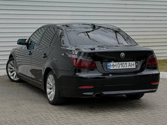 BMW 5 серії - фото 4