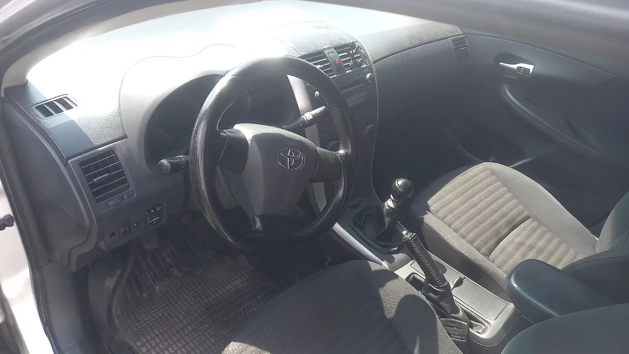 Toyota Corolla - фото 6