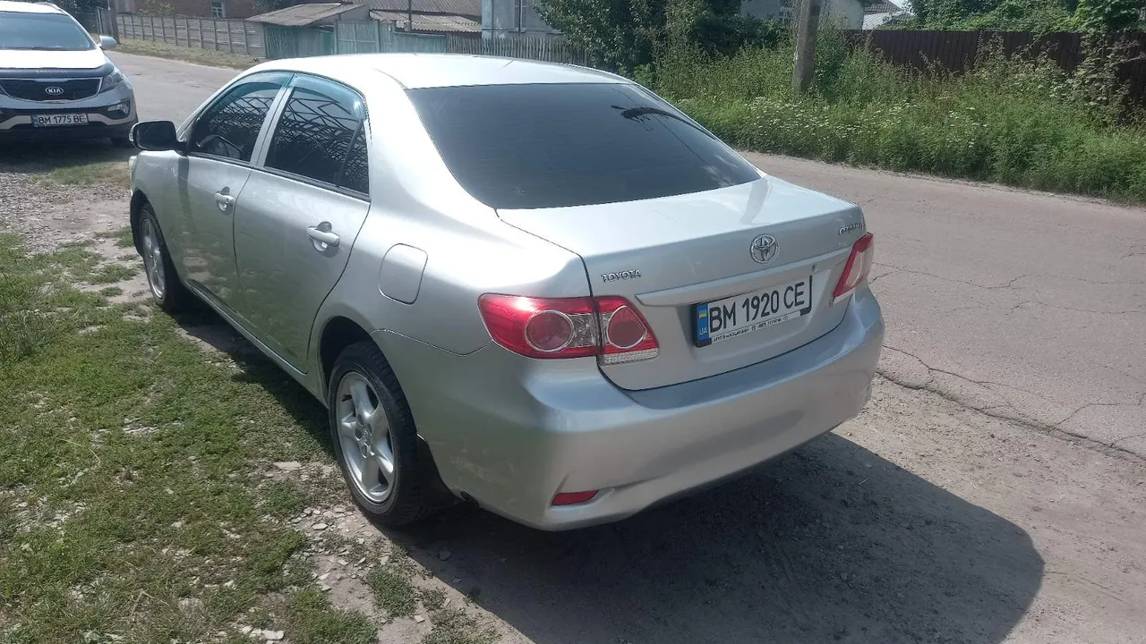 Toyota Corolla - фото 4