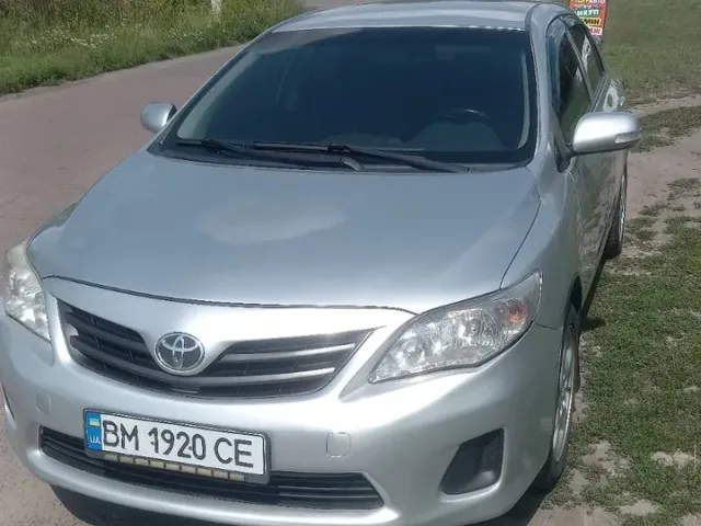 Toyota Corolla - фото 1