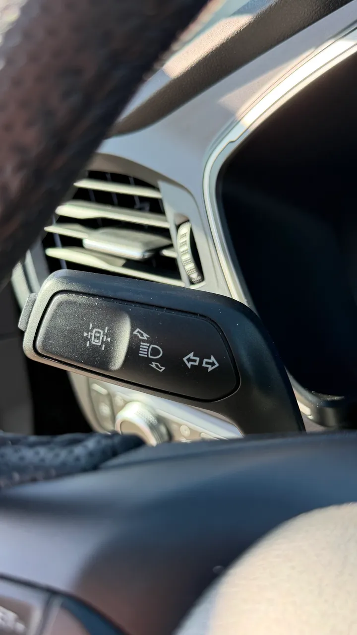 Ford Escape - фото 24