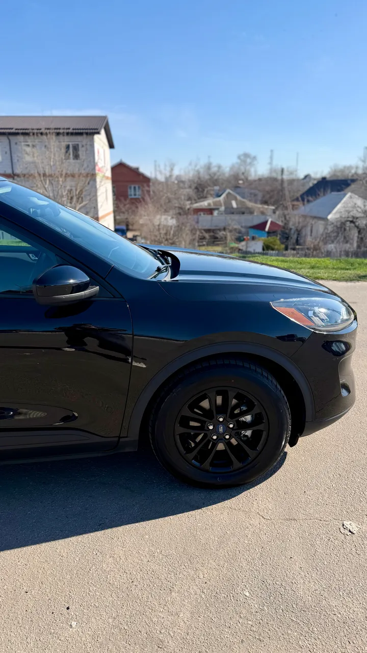 Ford Escape - фото 4
