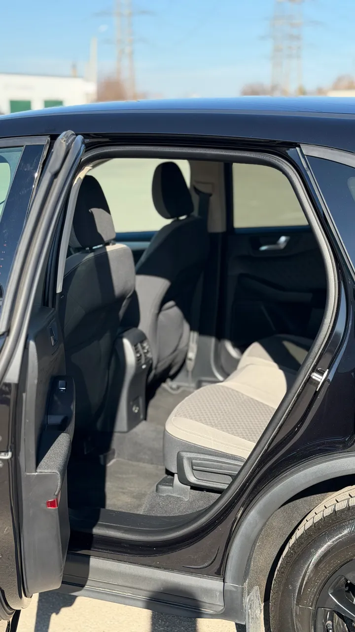 Ford Escape - фото 31